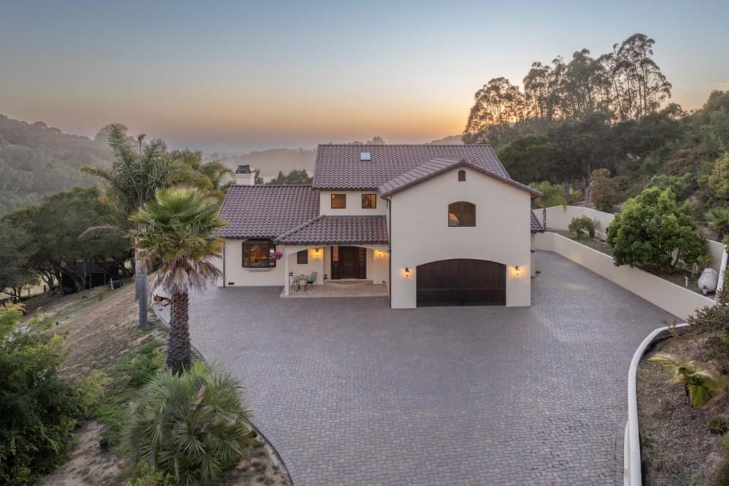67 Tucker Road, Royal Oaks