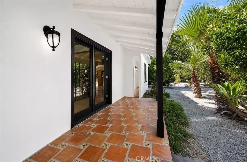 14720 Valerio, Van Nuys