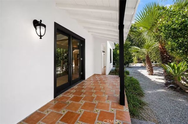 14720 Valerio, Van Nuys