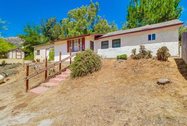 209 Frances Dr, El Cajon