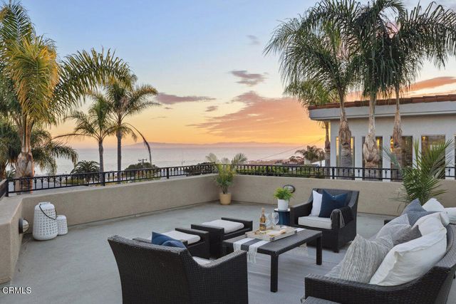 307 Artemisia Avenue, Ventura