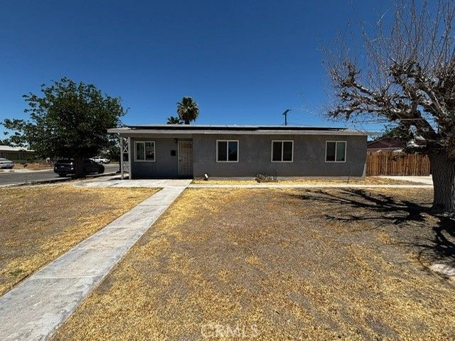 1021 E Chanslor Way, Blythe
