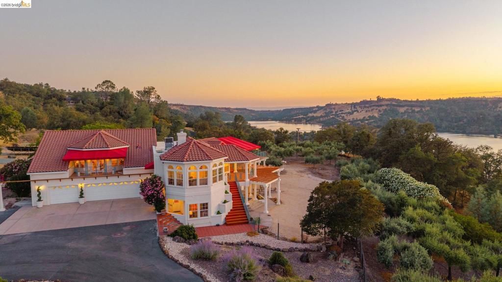 14699 Holman Mountain Rd, Jamestown