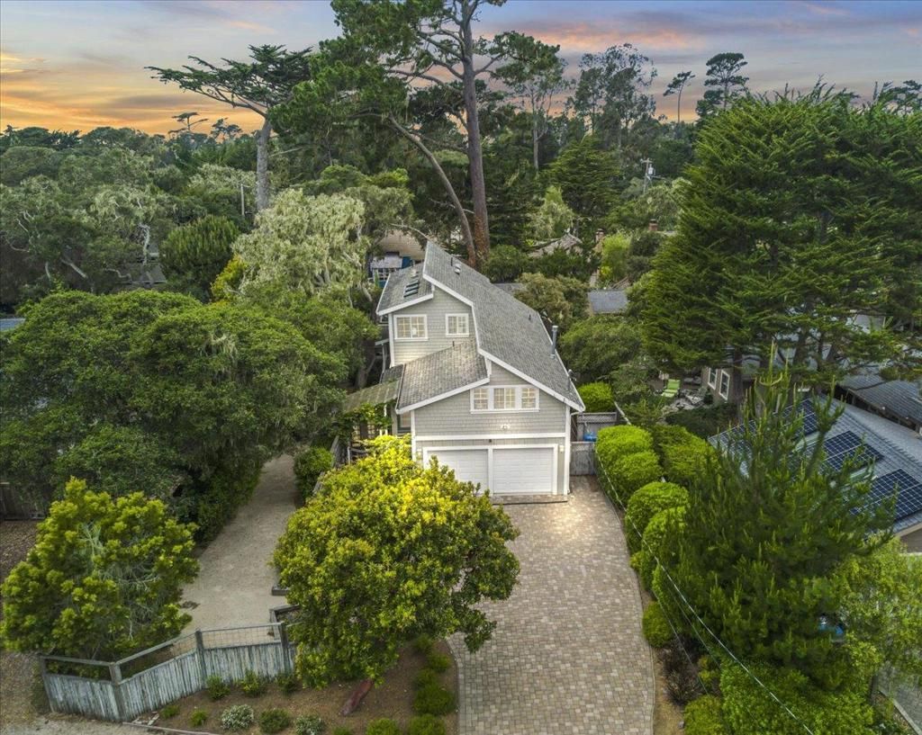 494 Grove Acre Avenue, Pacific Grove