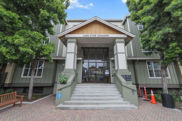 4463 Hyde # 306, Fremont