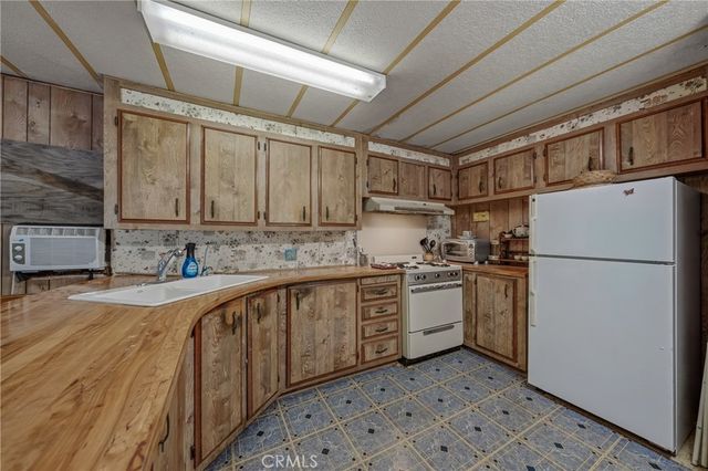4246 2nd Avenue, Lakeport