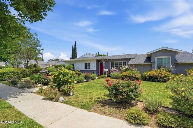 7740 Mclaren Avenue, West Hills