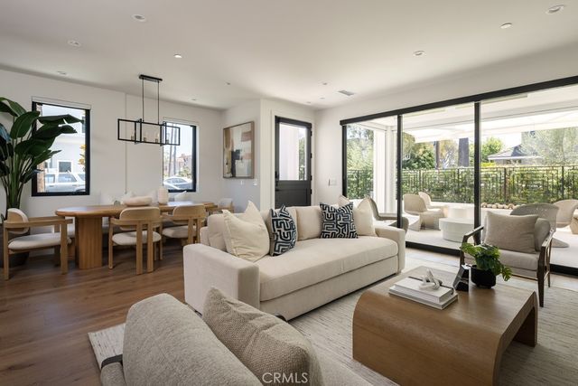 419 Goldenrod Avenue, Corona Del Mar
