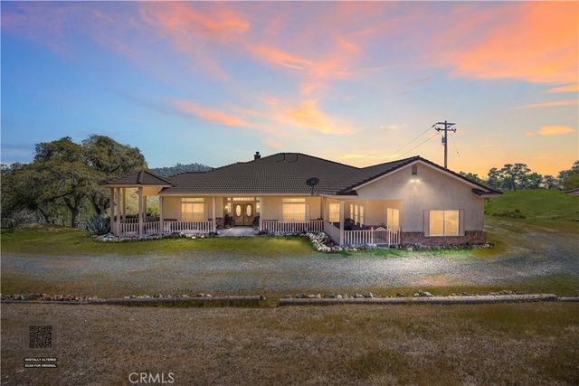 434 Bella Posta Drive, Bakersfield