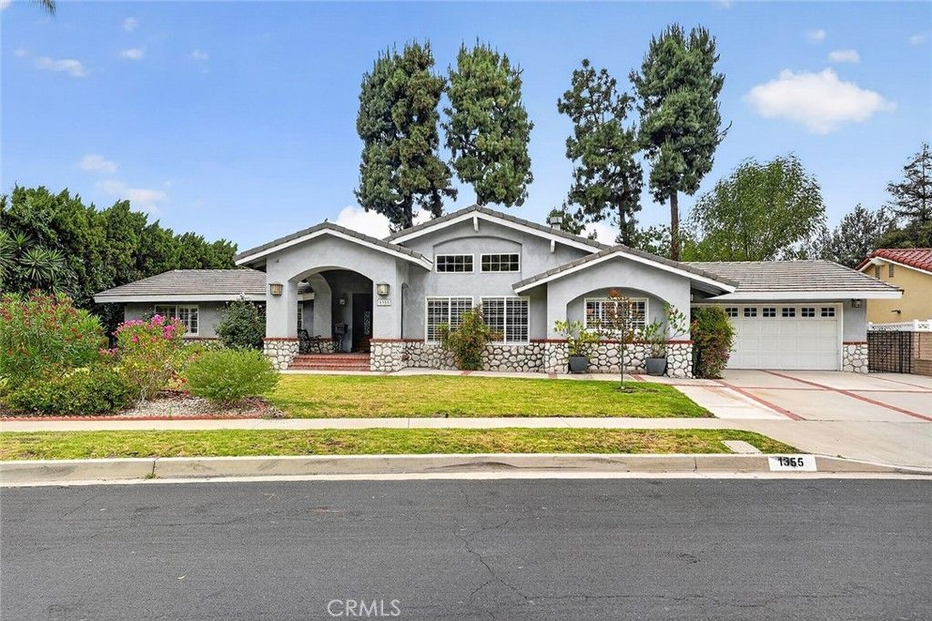 1355 Paseo Dorado, San Dimas