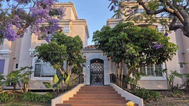 1441 Robinson Ave, San Diego