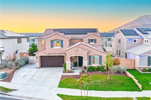 748 Torrey Court, Perris
