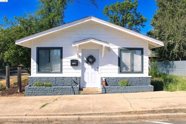 18400 Chestnut, Tuolumne