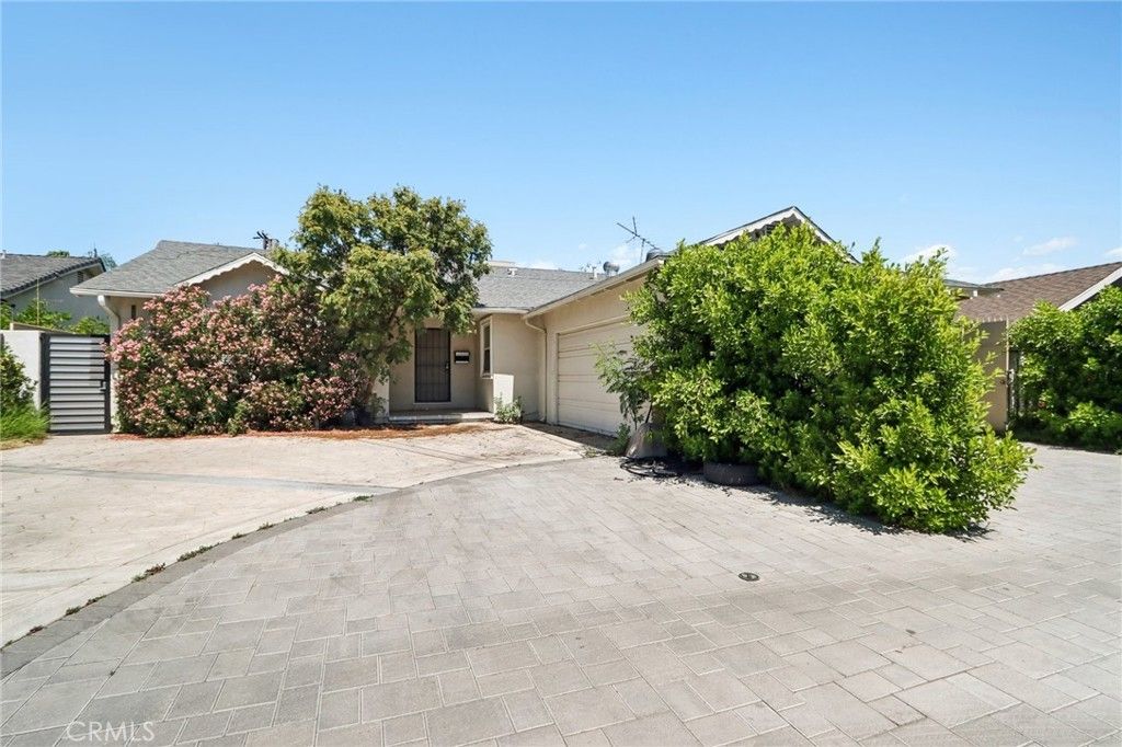 14657 Novice Street, Panorama City
