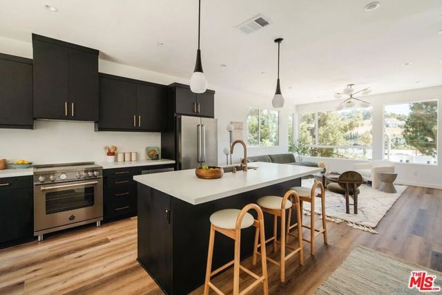 3858 N Emery Lane, Los Angeles