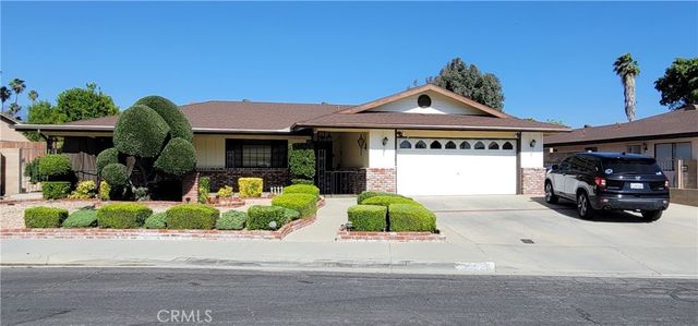 26820 Oxford Court, Hemet
