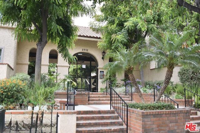 1711 Grismer Avenue # 63, Burbank