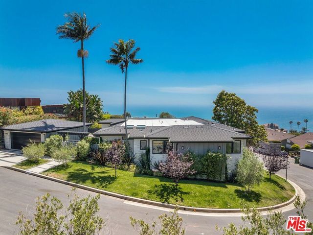 17810 Sabbiadoro Way, Pacific Palisades