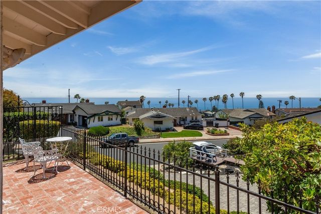 1768 Vallecito, San Pedro