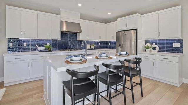 675 Guy Turner Drive, Camarillo