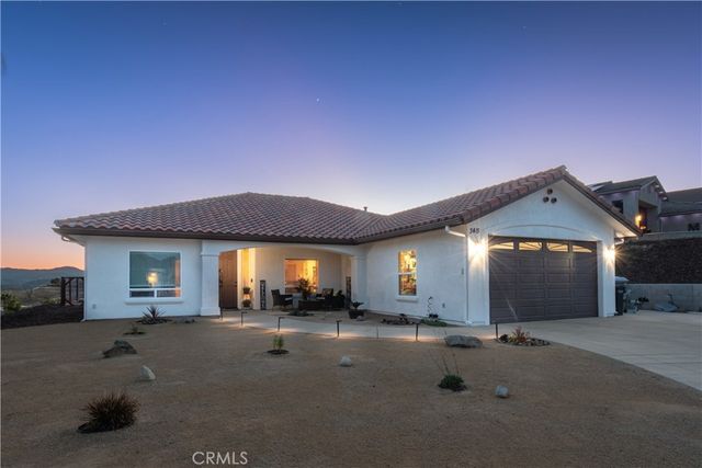 3415 Lakeside Village Drive, Paso Robles