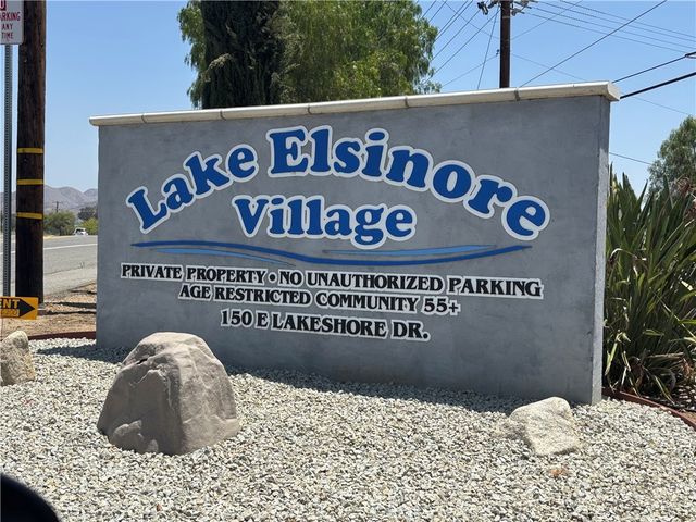 150 E Lakeshore # 15, Lake Elsinore
