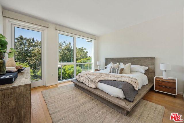 1705 Ocean Avenue # 312, Santa Monica