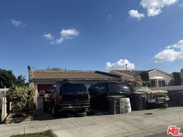 6050 Olive Avenue, Long Beach