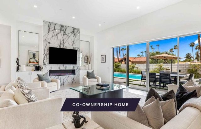 72985 Somera Road, Palm Desert