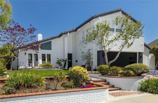 3834 Mistral, Huntington Beach
