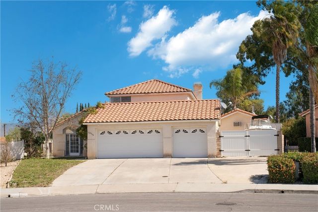 42966 Avenida Gato, Hemet