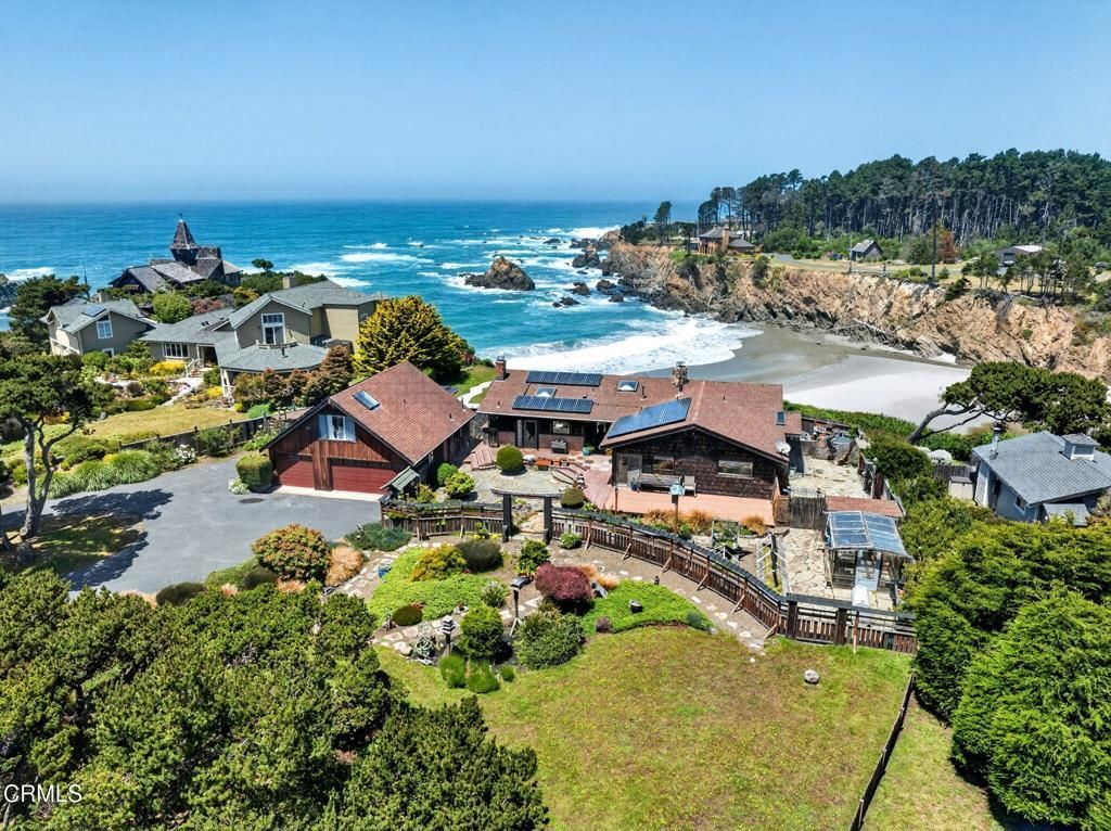 16861 Ocean Drive, Fort Bragg