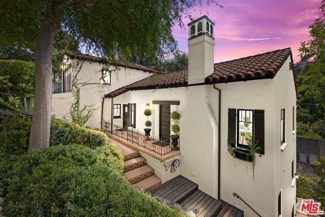 5826 Tuxedo Terrace, Los Angeles