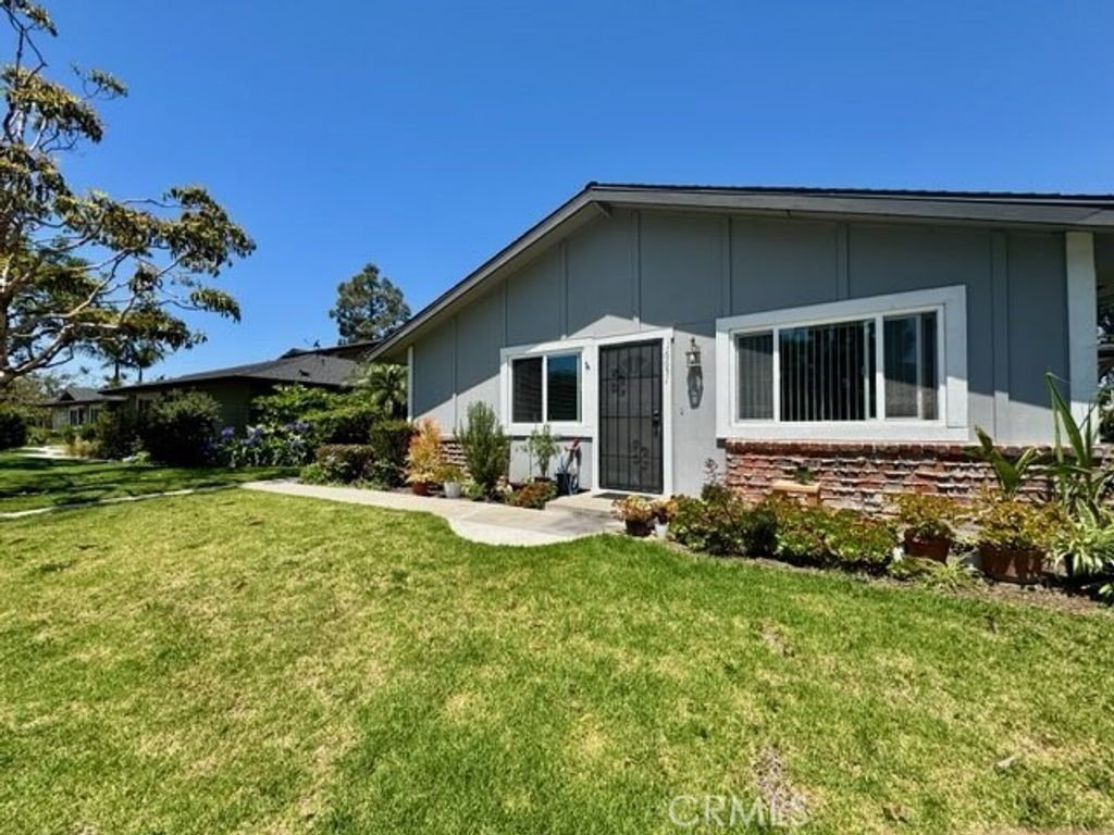 16651 Arbor, Huntington Beach