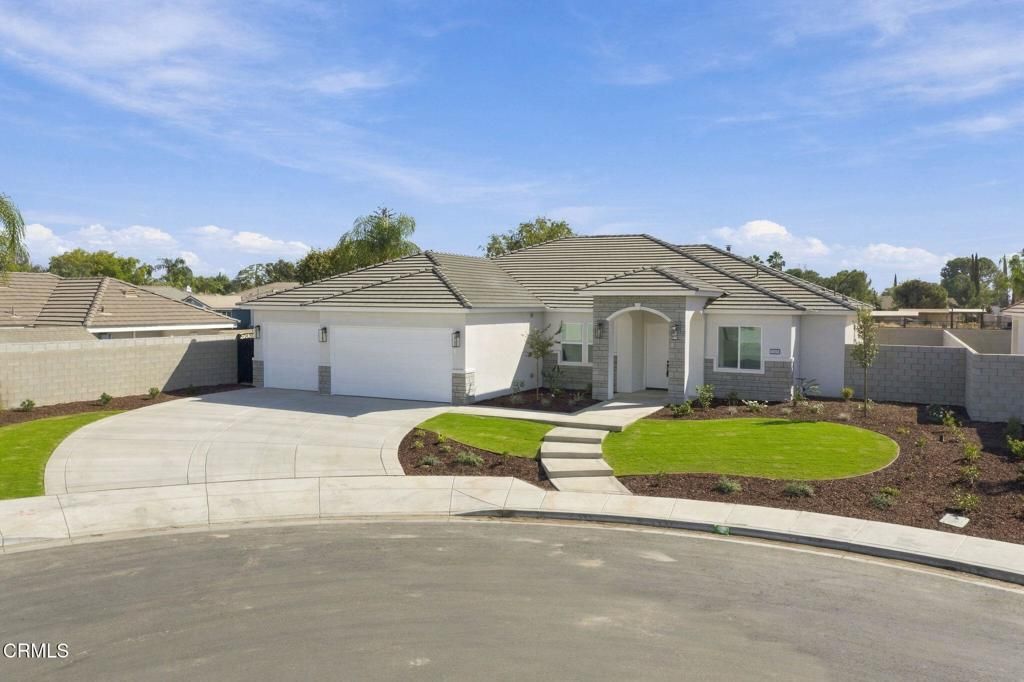 13508 Velma Pearl Way, Bakersfield