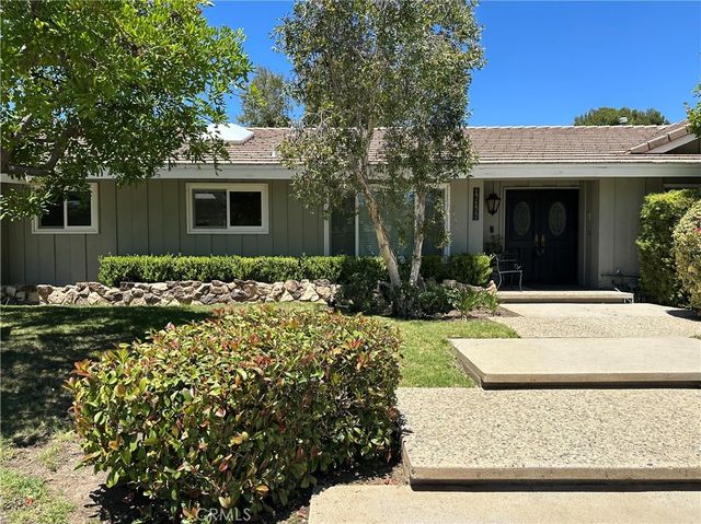 17177 Superior St, Northridge
