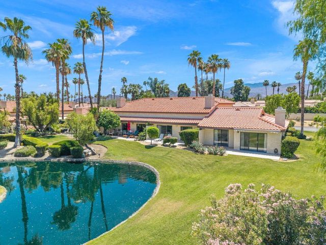 130 Willow Lake Drive, Palm Desert
