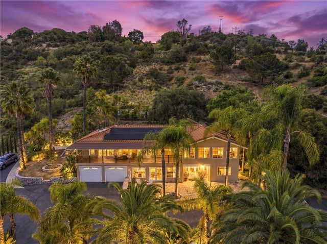 1485 Via Ladera, Fallbrook
