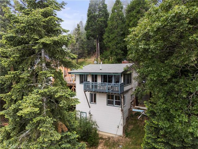 24682 Lake Gregory Drive, Crestline