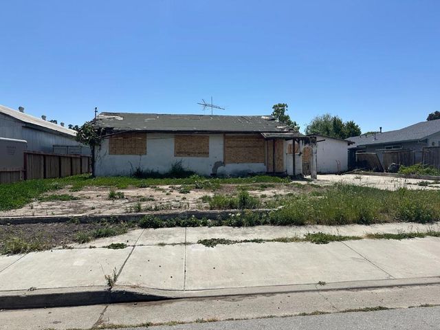 699 4th Street, San Juan Bautista