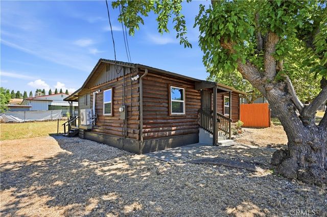 14420 Pearl Avenue, Clearlake