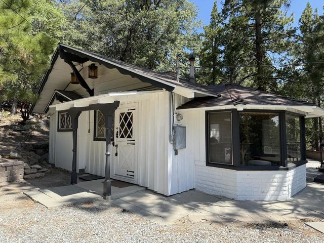 53226 Overlook Drive, Idyllwild