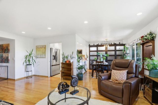 5058 Cribari Vale, San Jose