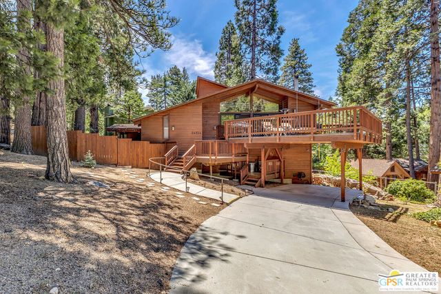 24924 Fern Valley Road, Idyllwild