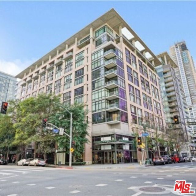 1111 S Grand Avenue # 804, Los Angeles
