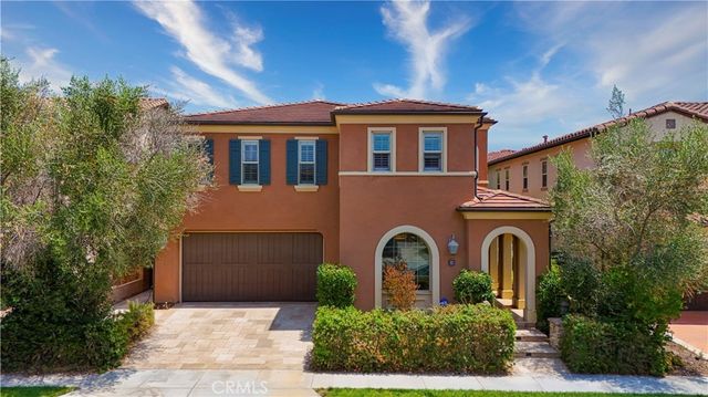 68 Gainsboro, Irvine