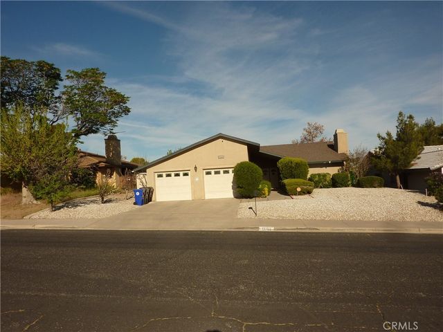 13766 Burning Tree Drive, Victorville