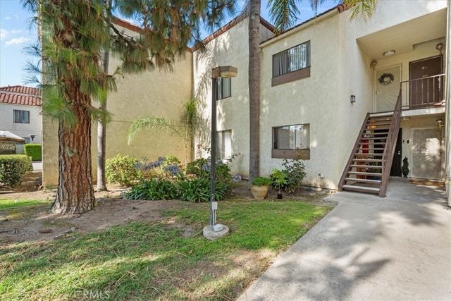 711 W 1st St #104, Santa Ana