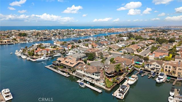 3701 Escapade, Huntington Beach