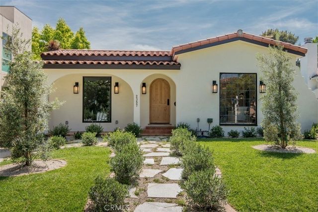2357 Midvale Ave, Los Angeles
